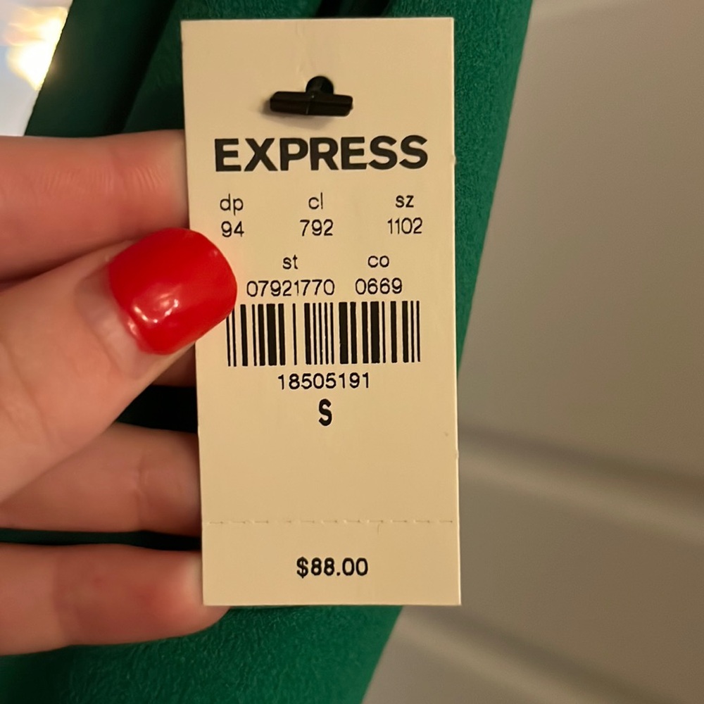 Express jumpsuit Kelly green
